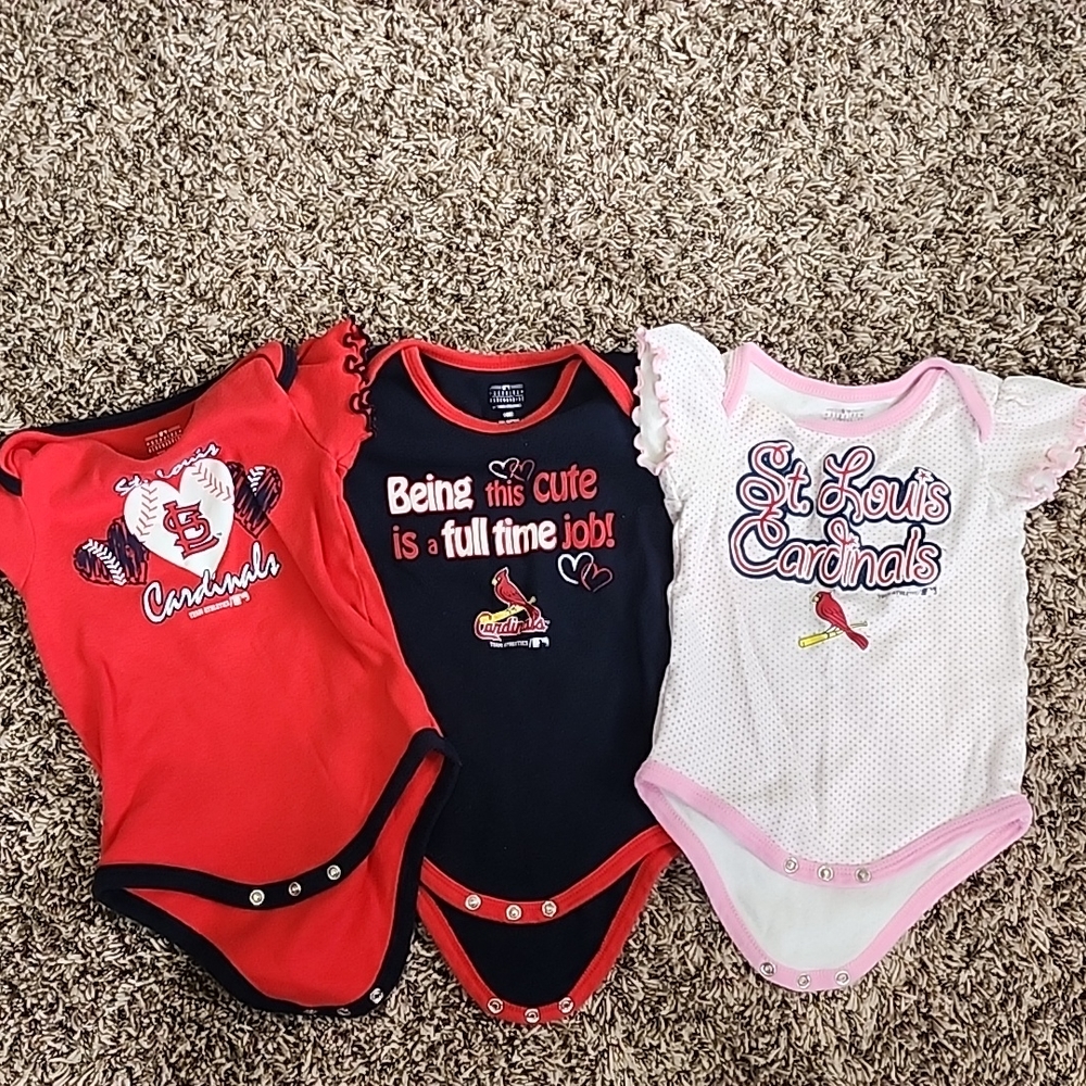 Baby girl St. Louis Cardinals onesies 18 mth
